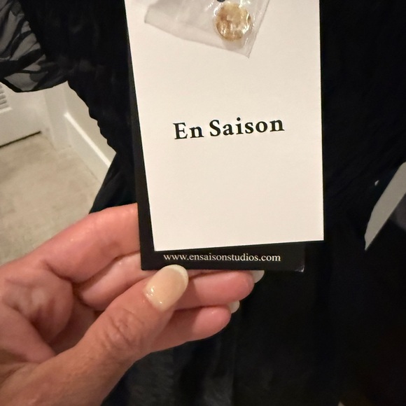 En Saison Black Ruched Smocked Midi Dress - Picture 4 of 8